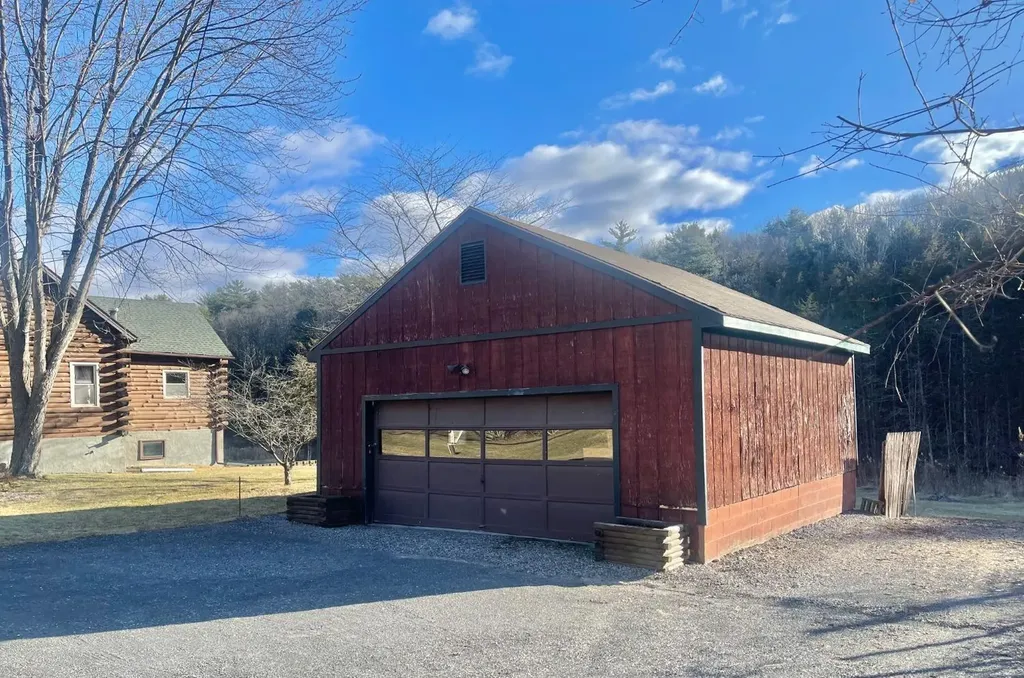 223 Tool House Road Catskill NY 12414
