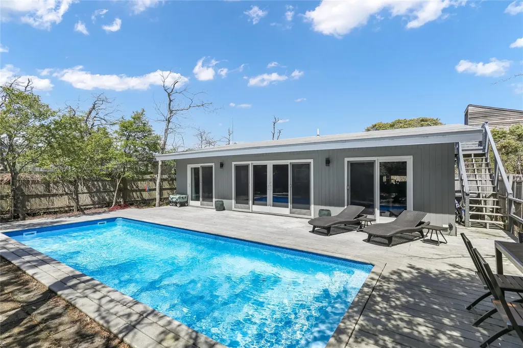 521 Fire Island Boulevard Brookhaven NY 11782