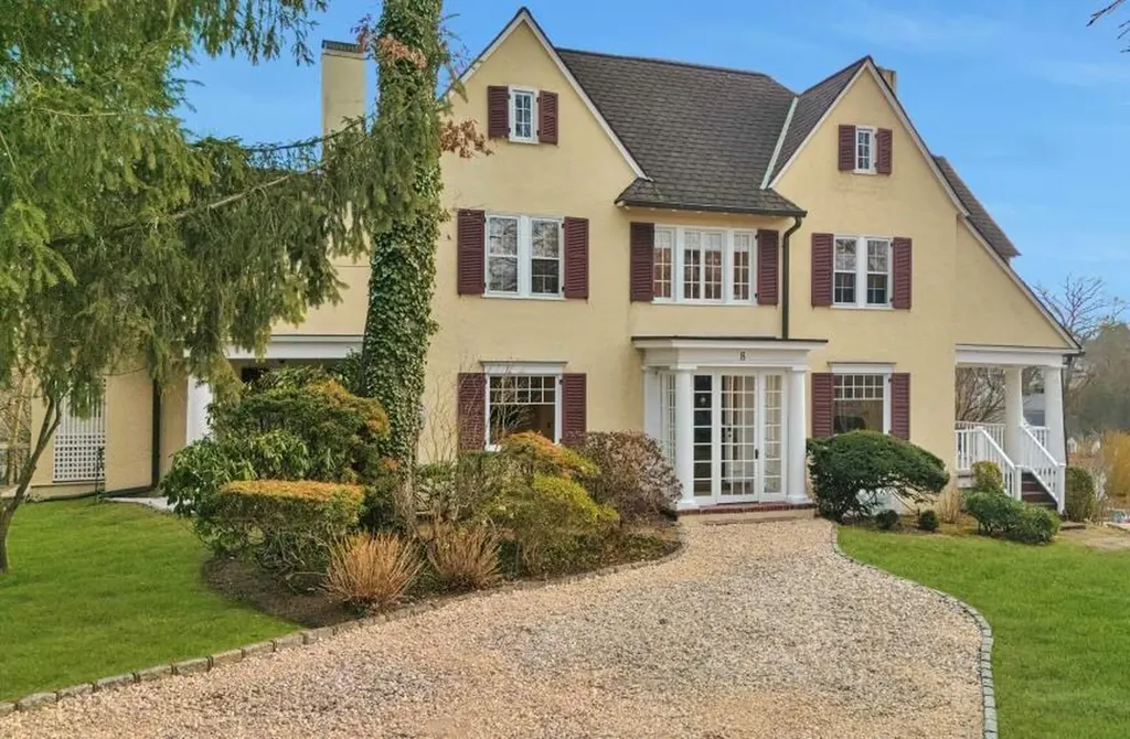 8 Circle Road Scarsdale NY 10583