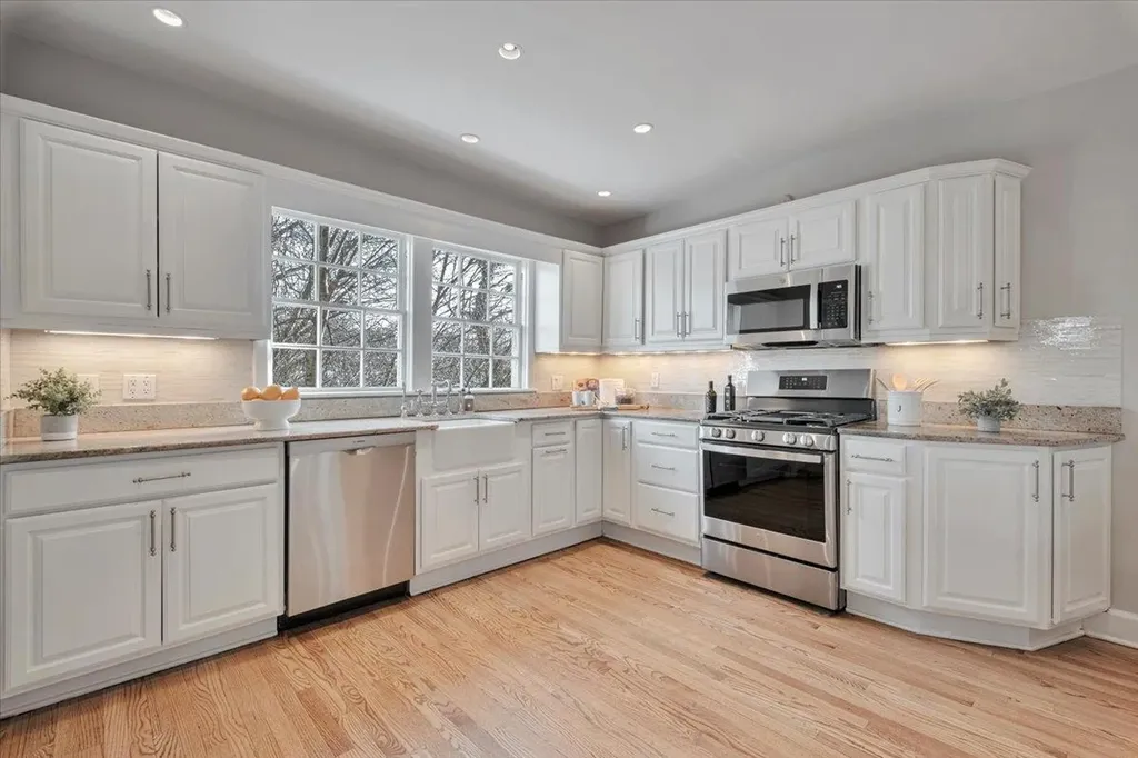 8 Circle Road Scarsdale NY 10583