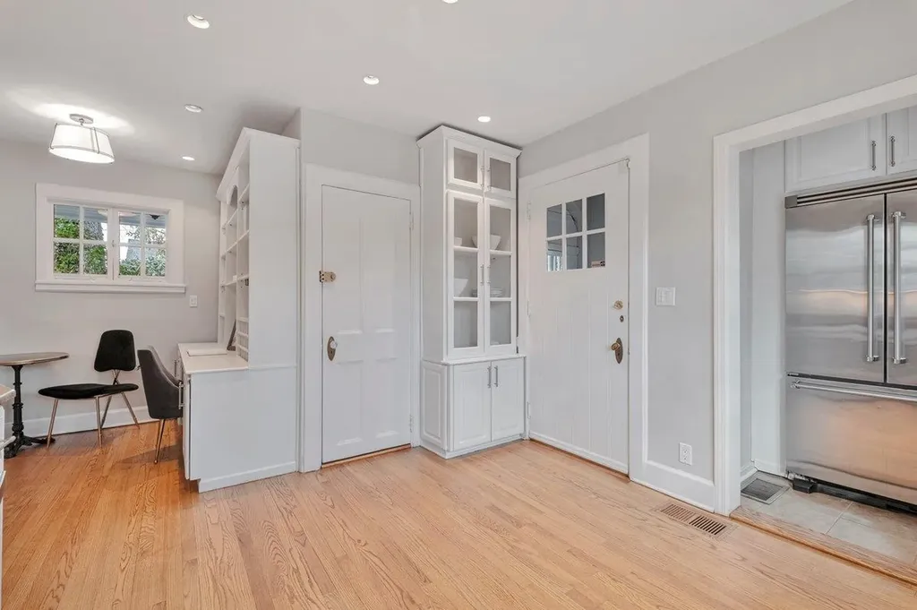 8 Circle Road Scarsdale NY 10583