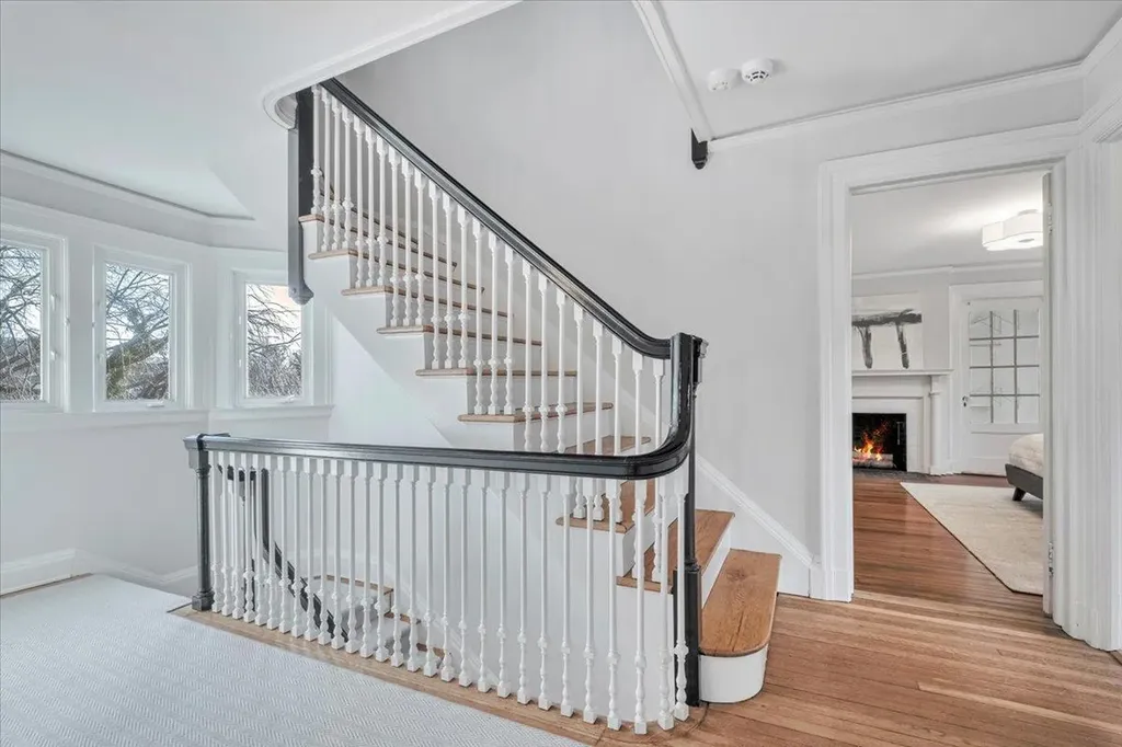 8 Circle Road Scarsdale NY 10583