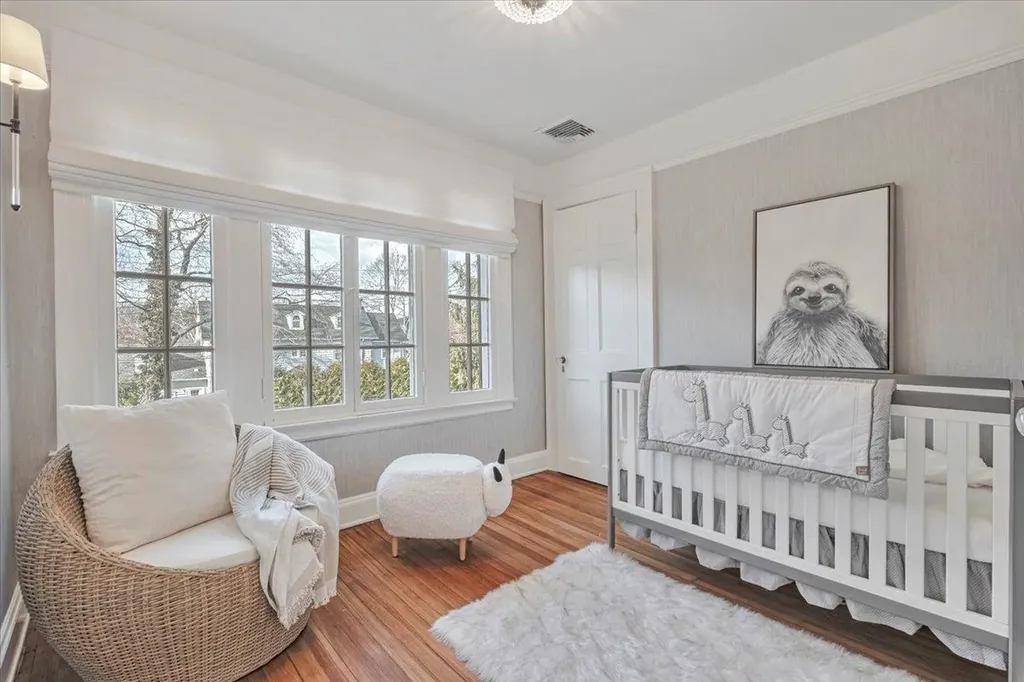 8 Circle Road Scarsdale NY 10583