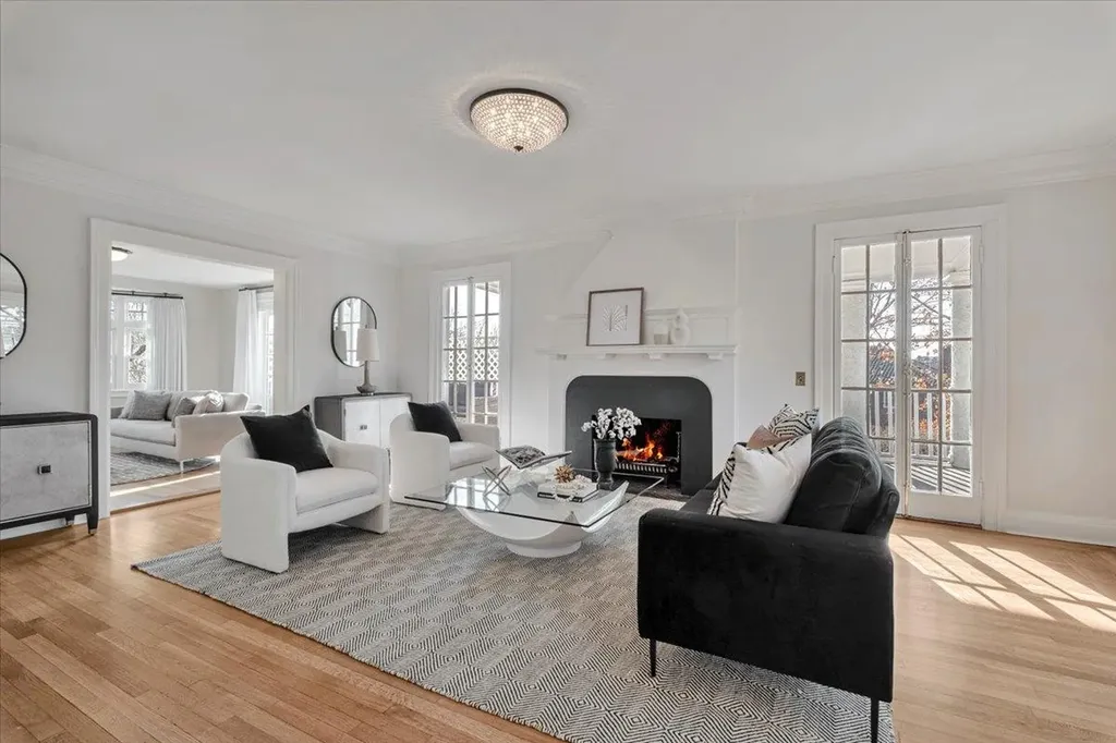 8 Circle Road Scarsdale NY 10583
