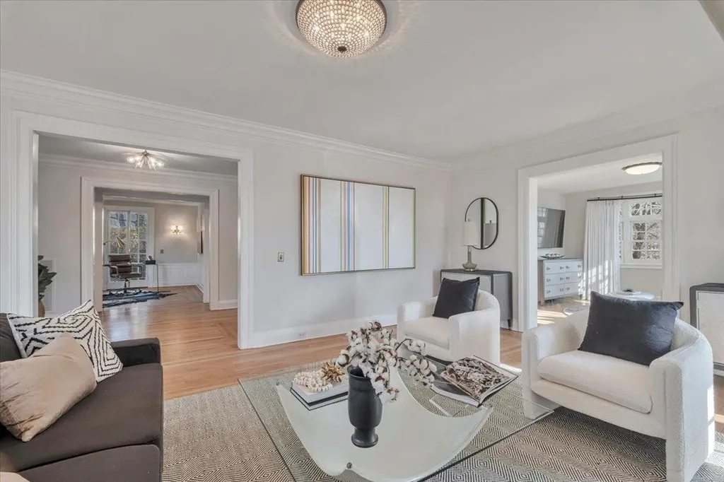 8 Circle Road Scarsdale NY 10583