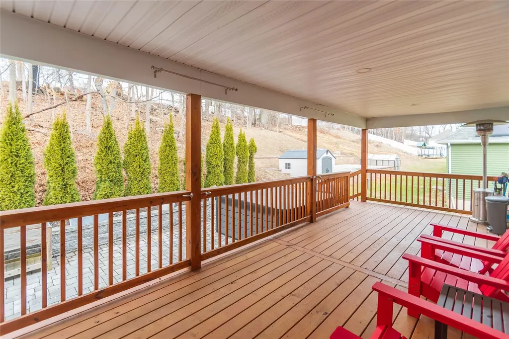 105 Logans Way Maybrook NY 12543