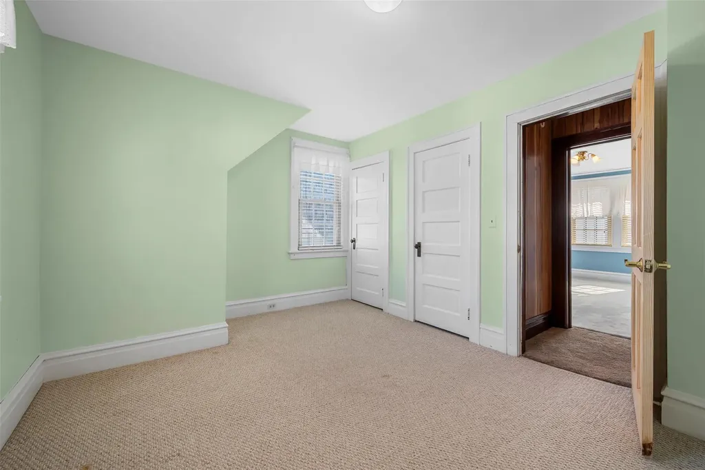 12 Kellogg Avenue Port Jervis NY 12771