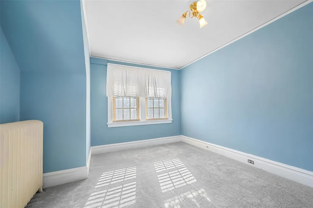 12 Kellogg Avenue Port Jervis NY 12771