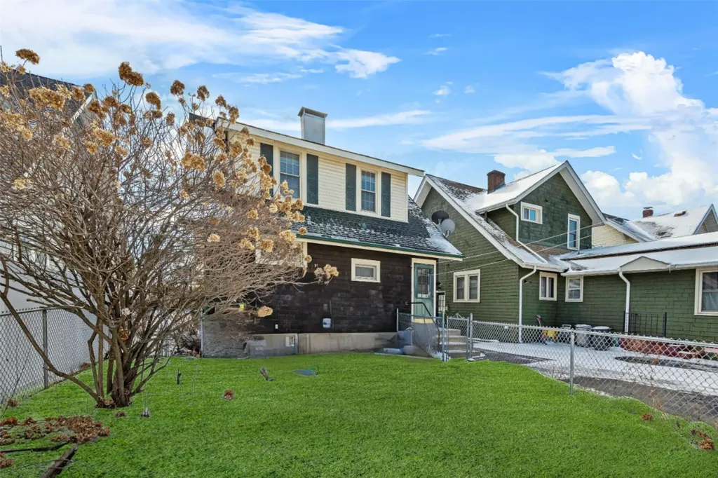 12 Kellogg Avenue Port Jervis NY 12771