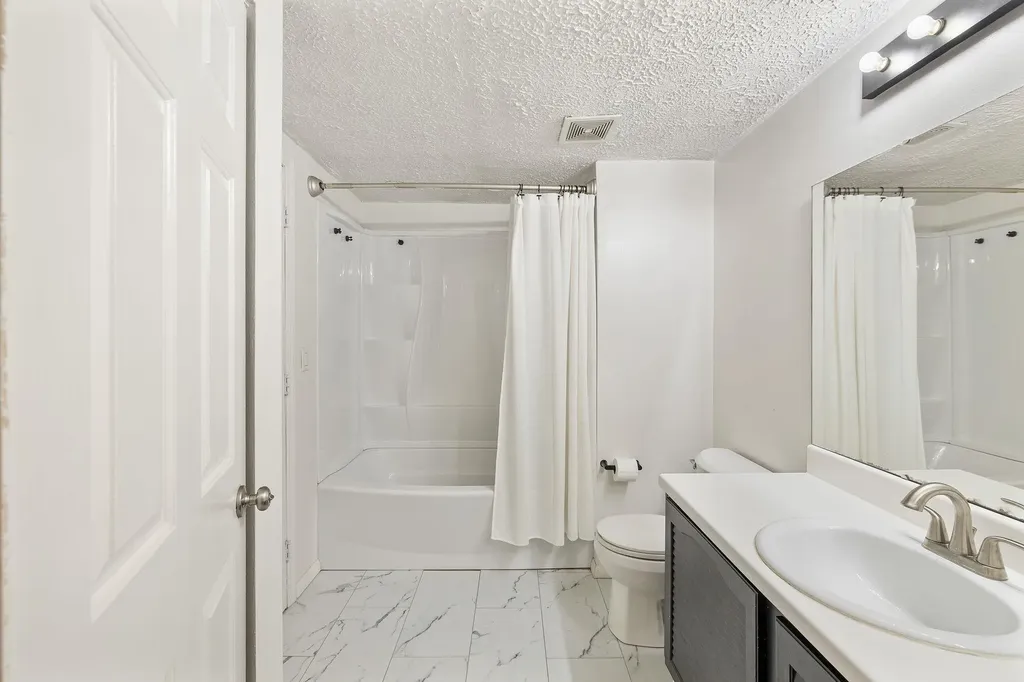 2904 Kings Way Carmel NY 10512