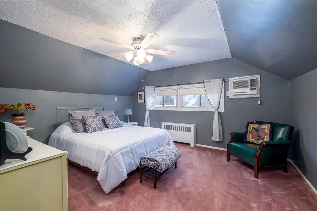 265 Blacksmith Road Levittown NY 11756