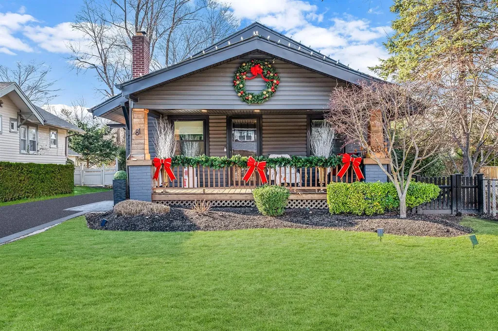 81 Willow Avenue Huntington NY 11743