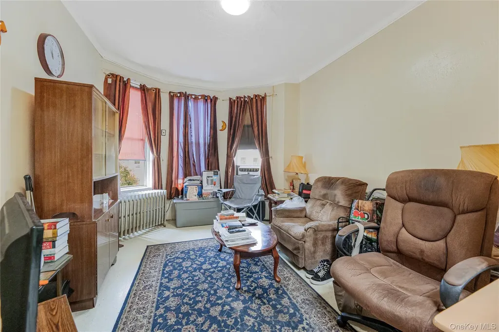 337 E 35th Street Brooklyn NY 11203