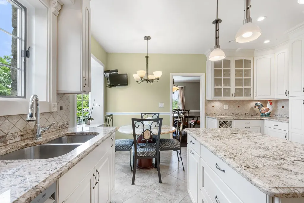 22 Foothill Road Bronxville NY 10708
