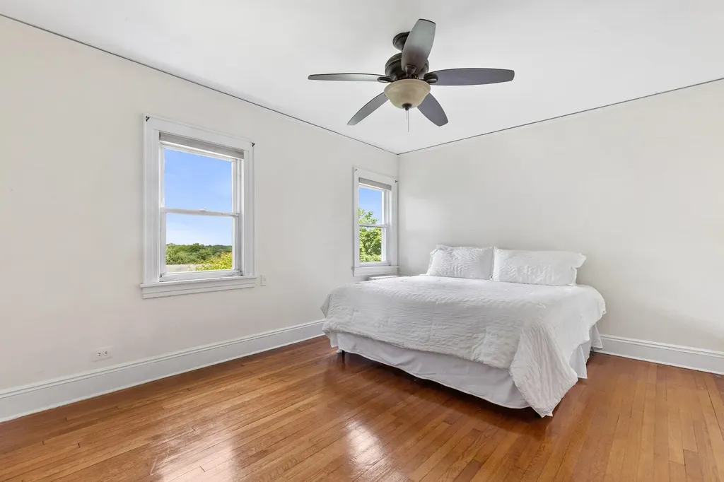 22 Foothill Road Bronxville NY 10708