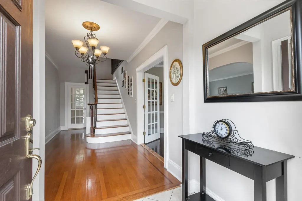 22 Foothill Road Bronxville NY 10708