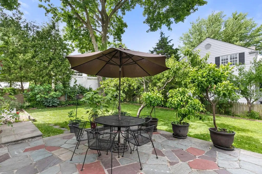 22 Foothill Road Bronxville NY 10708