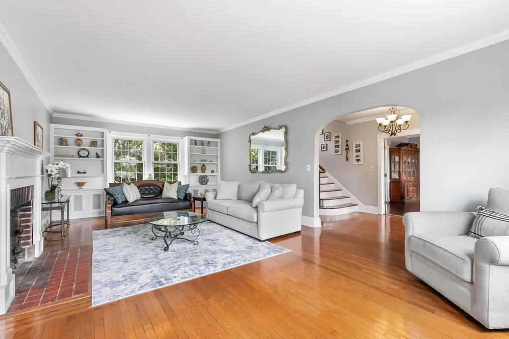 22 Foothill Road Bronxville NY 10708