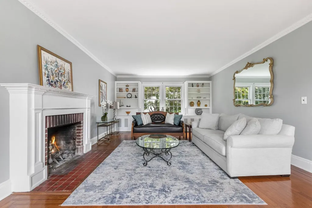 22 Foothill Road Bronxville NY 10708