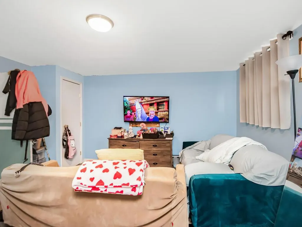 3112 Tiemann Avenue Bronx NY 10469