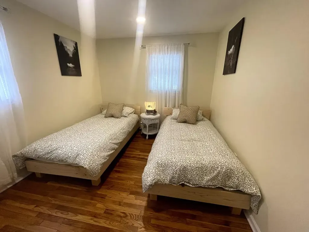 8 Martin Circle Warwick NY 10990
