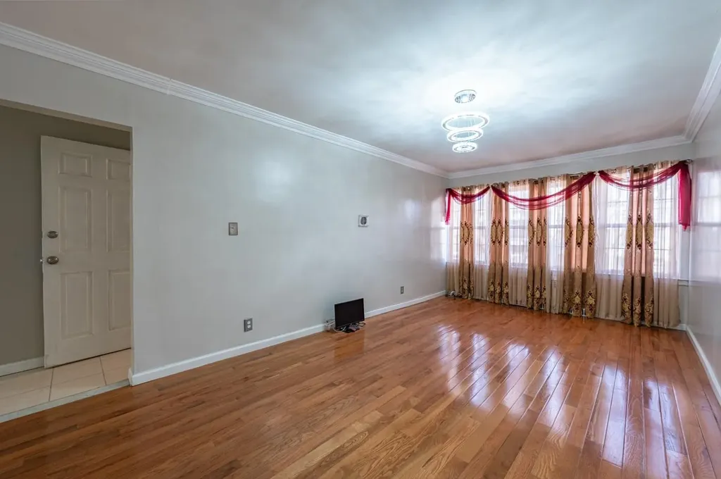4361 Wickham Avenue Bronx NY 10466