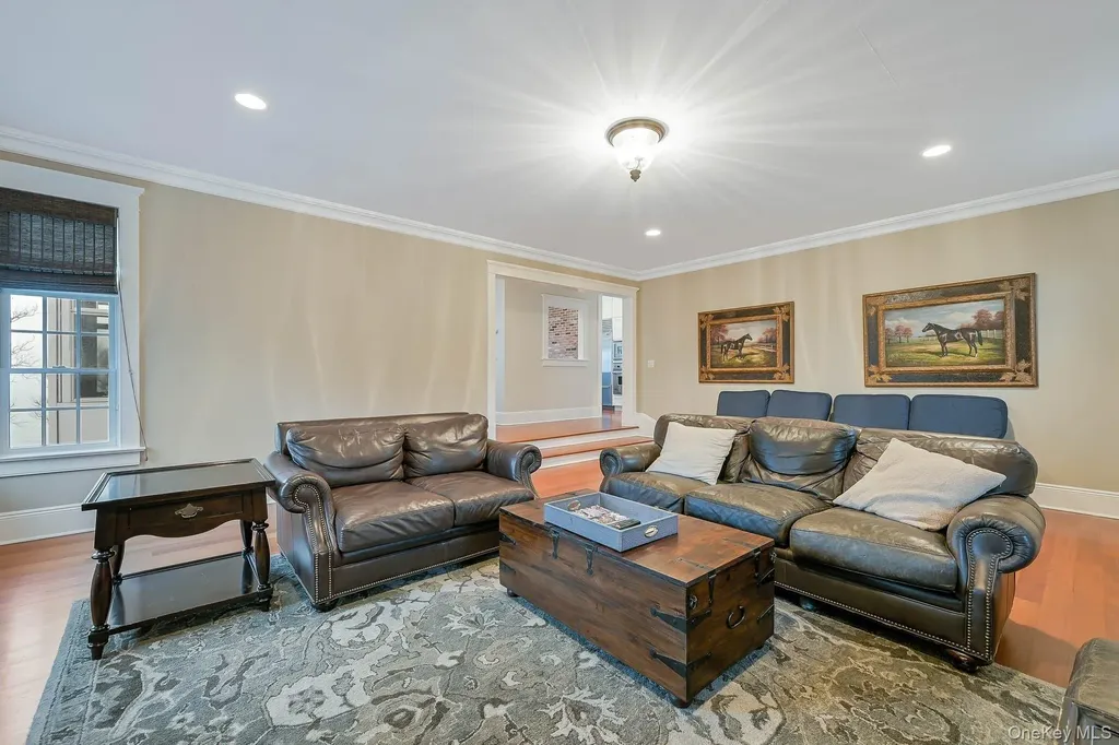 580 Lloyds Lane Mattituck NY 11952