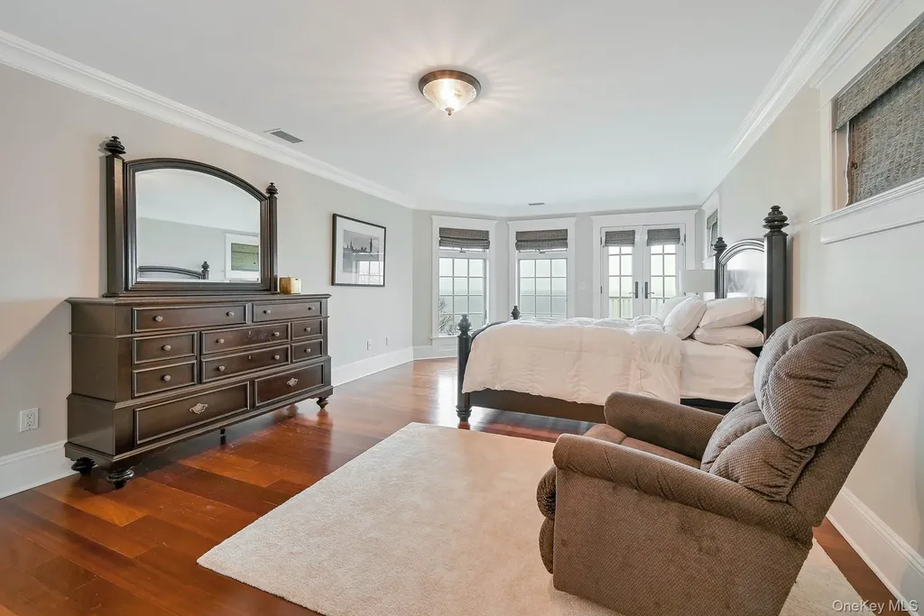 580 Lloyds Lane Mattituck NY 11952