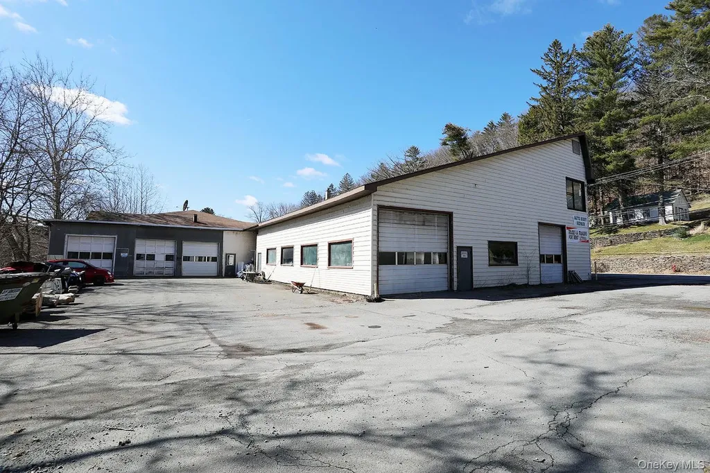 4587 State Route 17b Callicoon NY 12723