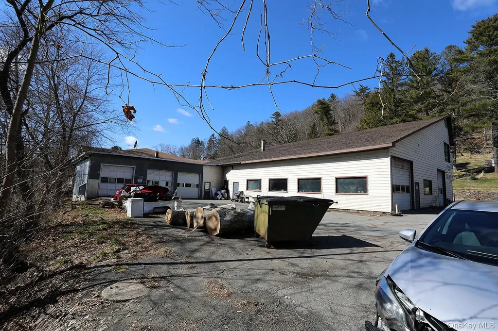 4587 State Route 17b Callicoon NY 12723