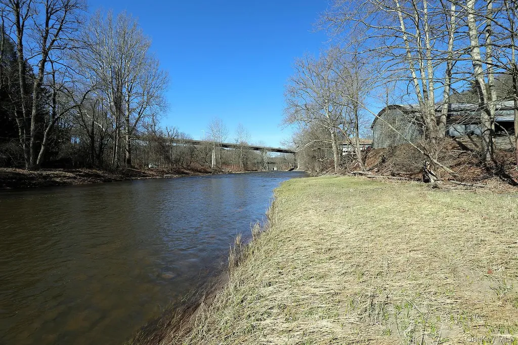 4587 State Route 17b Callicoon NY 12723