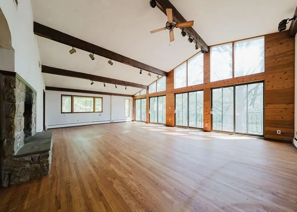 309 Salem Road Pound Ridge NY 10576