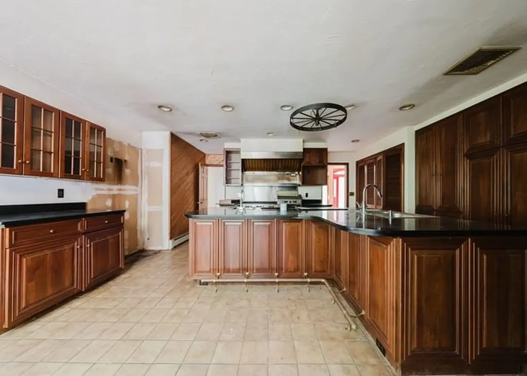 309 Salem Road Pound Ridge NY 10576