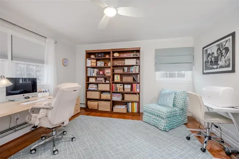 20 Musket Place East Setauket NY 11733