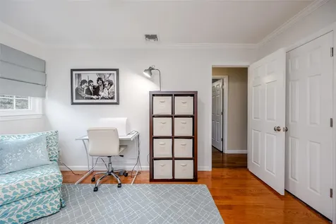 20 Musket Place East Setauket NY 11733