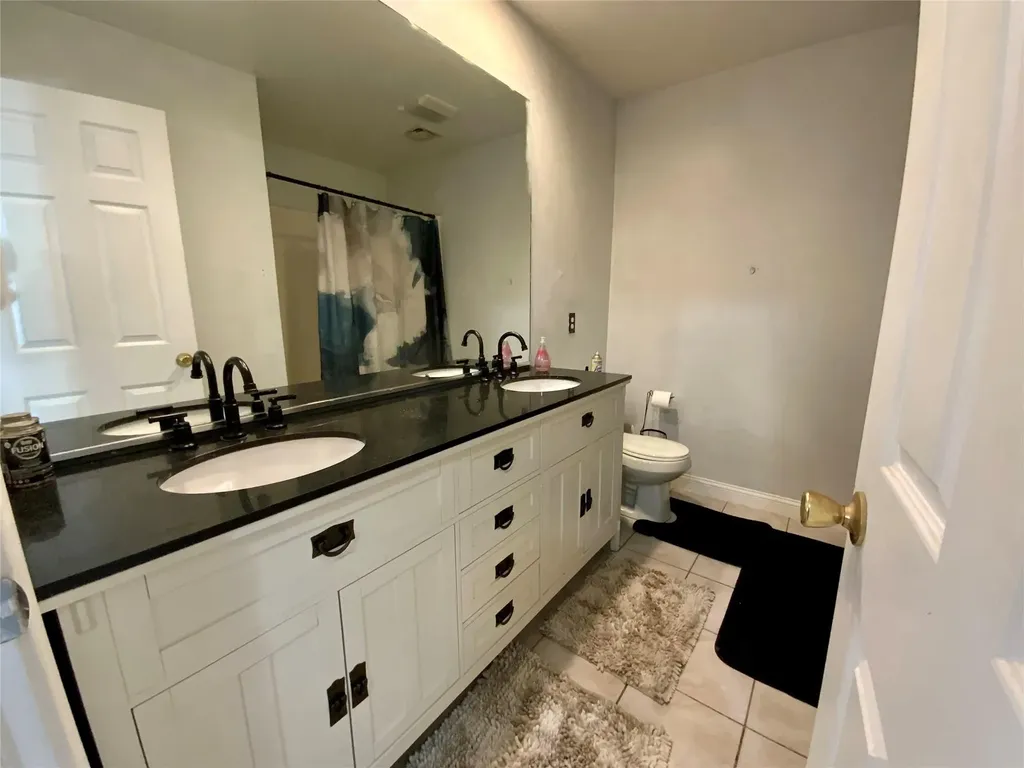 785 Gregory Court Highland NY 12528