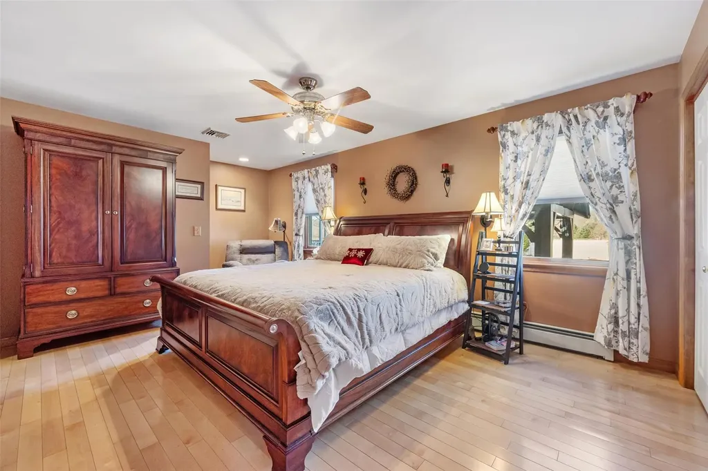 959 S Plank Road Slate Hill NY 10973