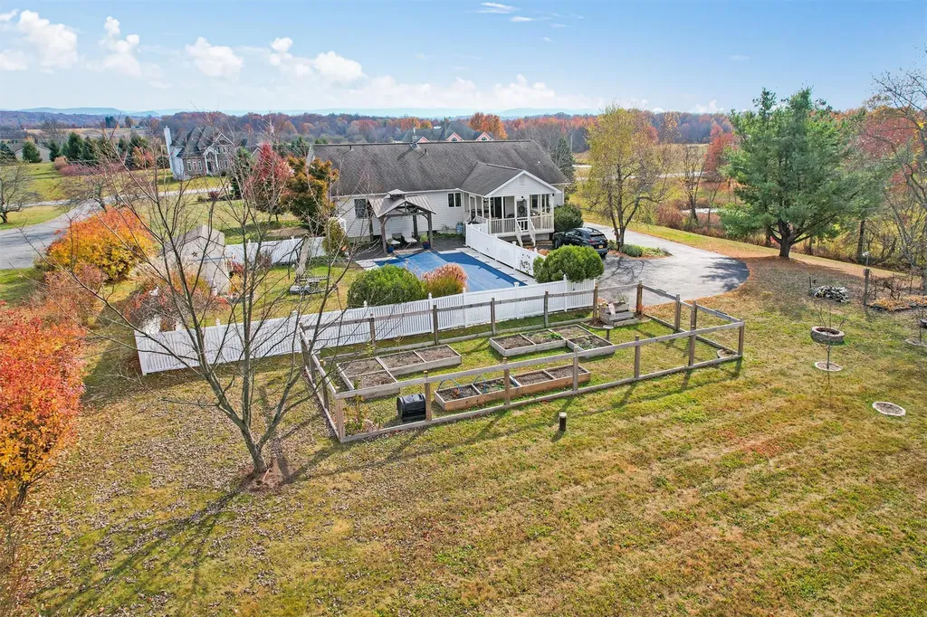 959 S Plank Road Slate Hill NY 10973