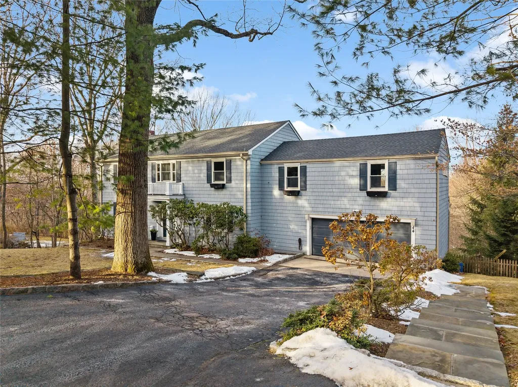 44 Riverview Road Irvington NY 10533