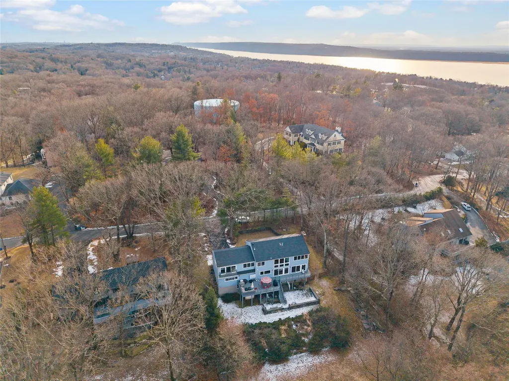 44 Riverview Road Irvington NY 10533