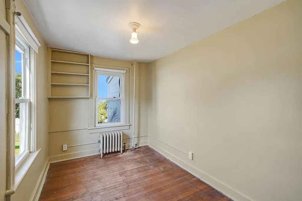 1027 West Street Riverhead NY 11901
