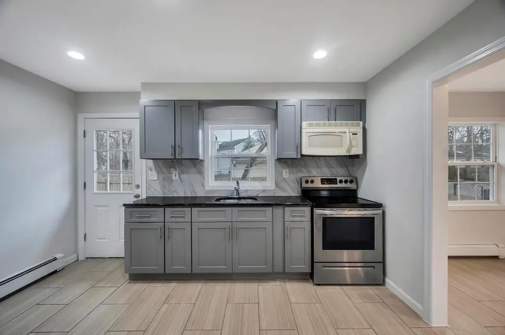 7 Birchwood Drive Shirley NY 11967