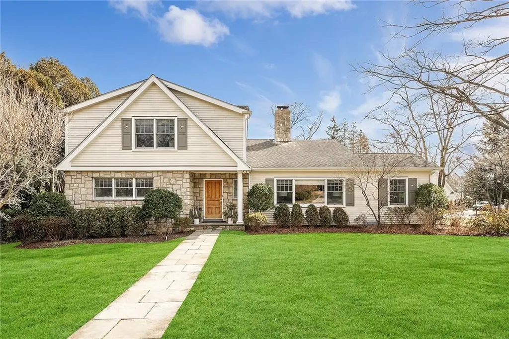 53 Highfield Road Harrison NY 10528