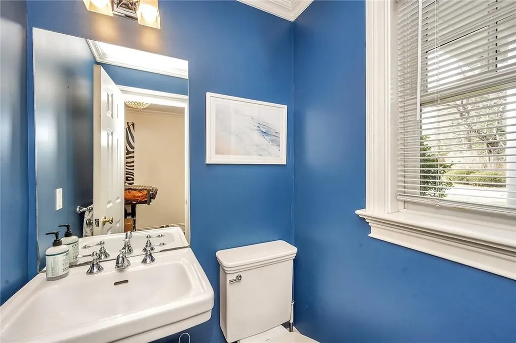 53 Highfield Road Harrison NY 10528