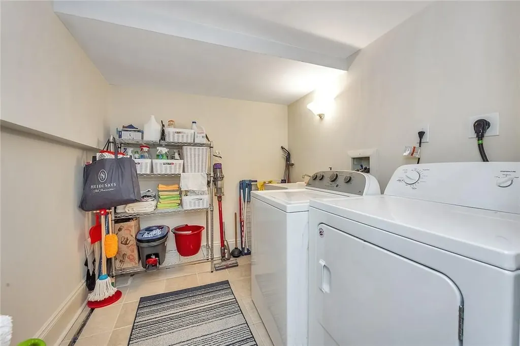 53 Highfield Road Harrison NY 10528