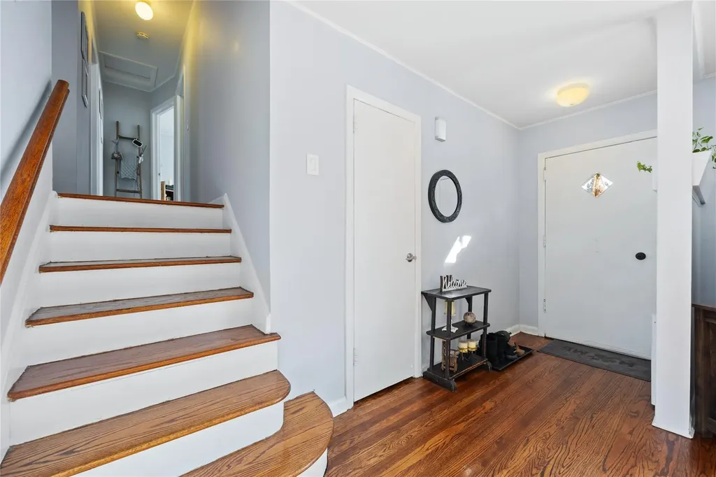 40 Barnwell Drive White Plains NY 10607