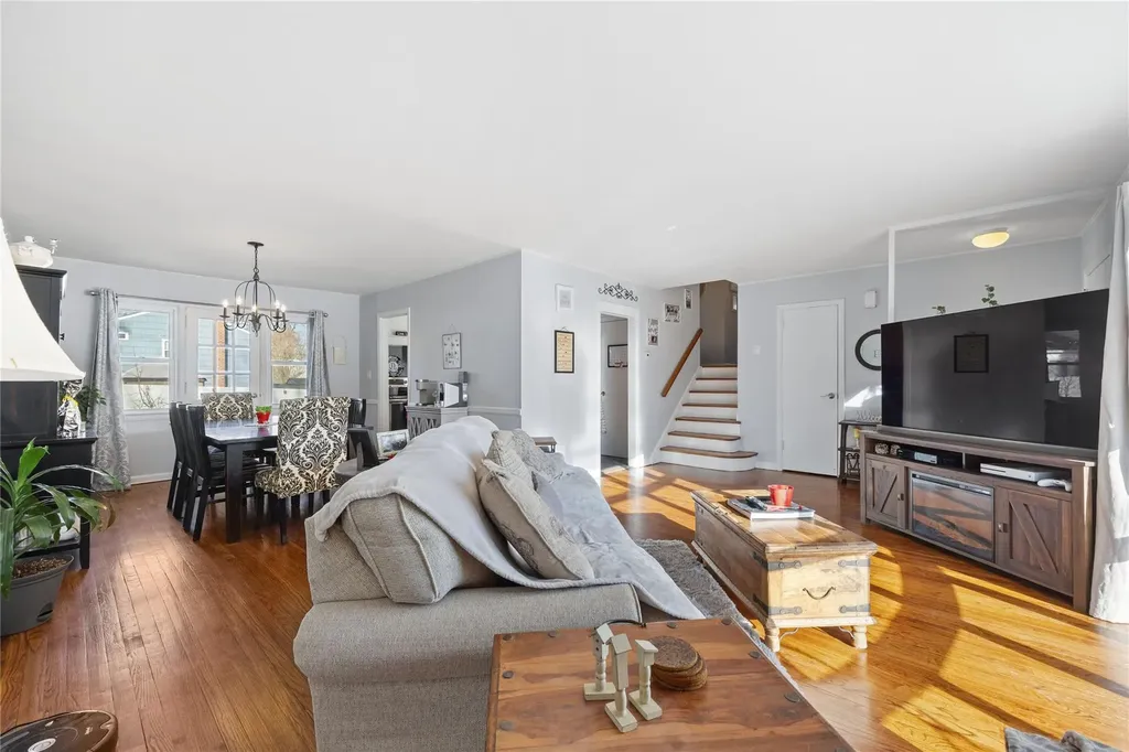 40 Barnwell Drive White Plains NY 10607