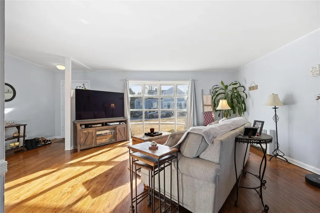 40 Barnwell Drive White Plains NY 10607