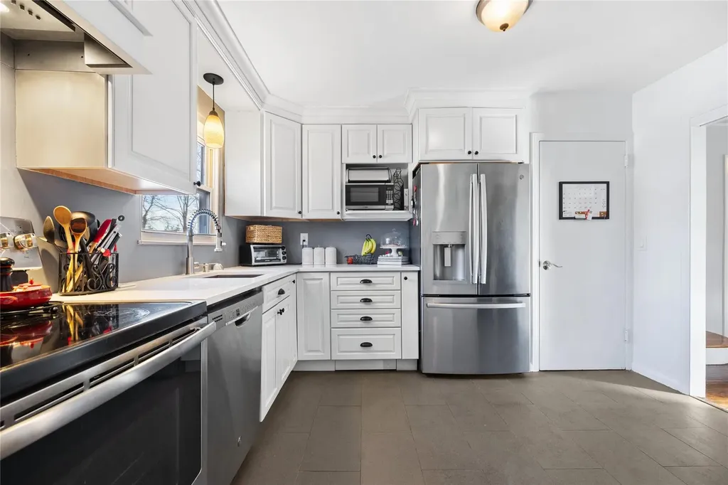 40 Barnwell Drive White Plains NY 10607