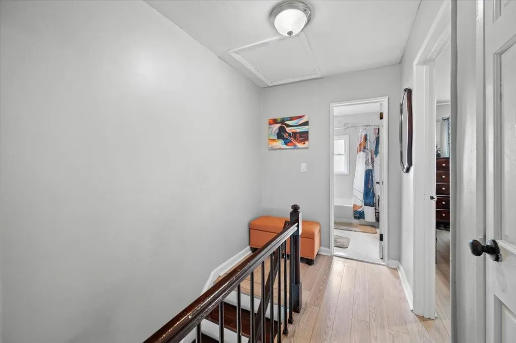 1158 E 224th Street Bronx NY 10466